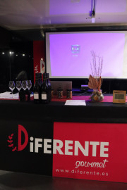 2024_04_lustau_gallery_002