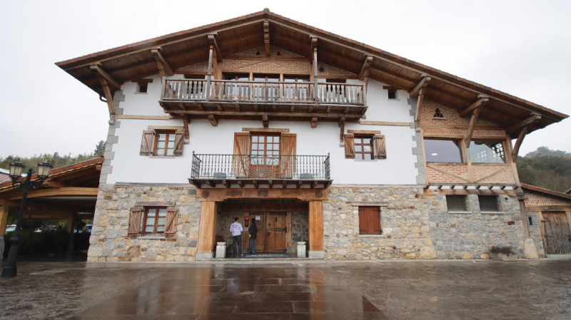 2026_04_garena_gal_001