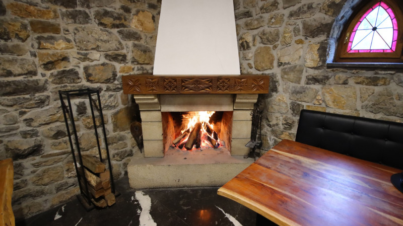 2026_04_garena_gal_004