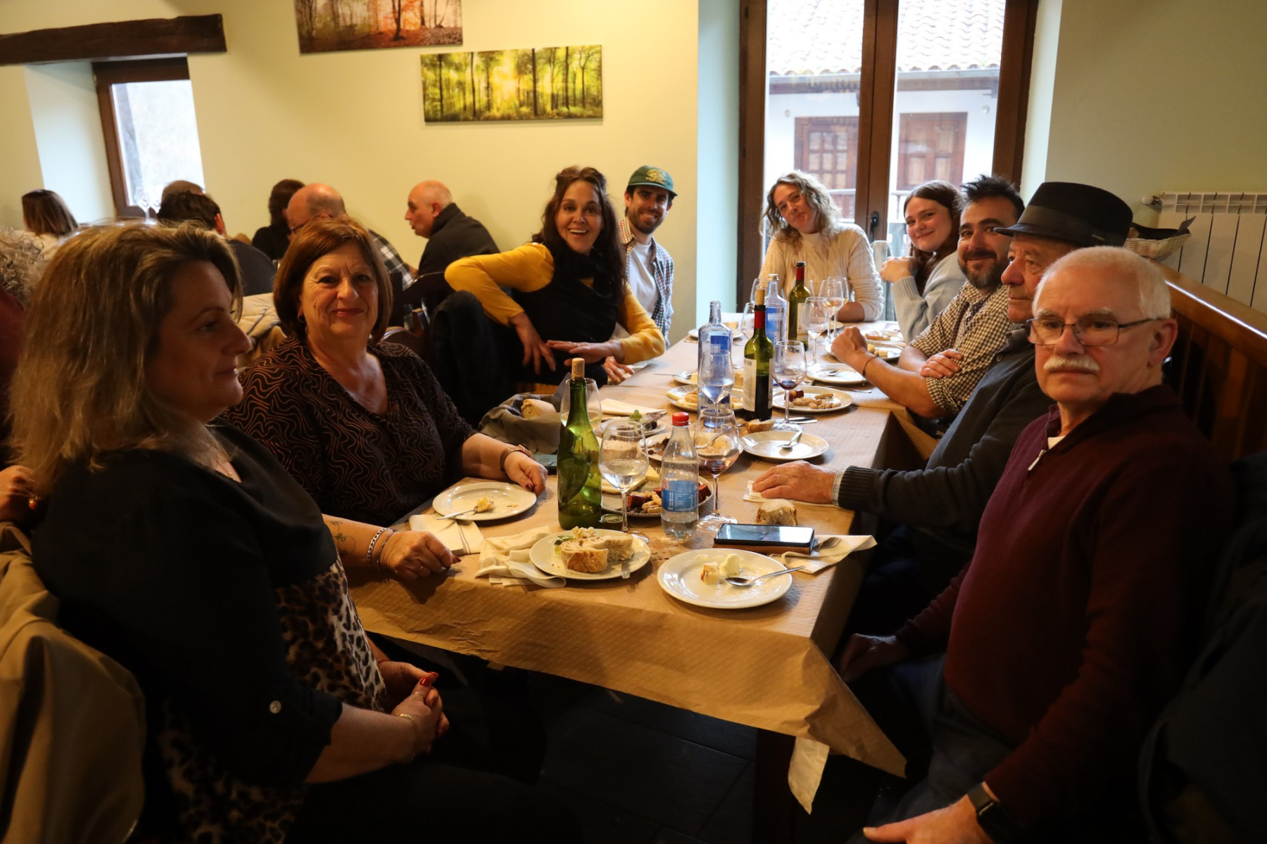 Comida productores Navidad 2025 - El Mule Carajonero