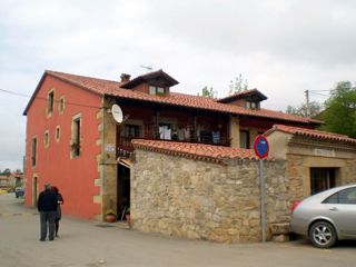 Fachada Casa Cofiño Restaurante Caviedes