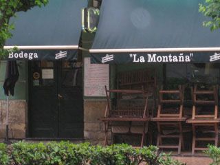 Bodega La Montaña Fachada Santander Restaurante