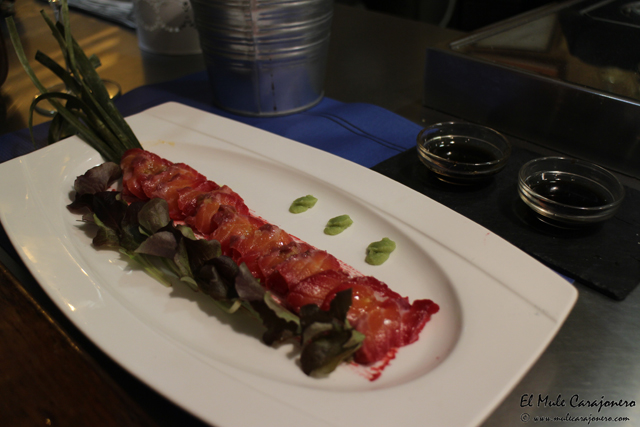 Salmon marinado con remolacha en Restaurante la Brocheta Santander
