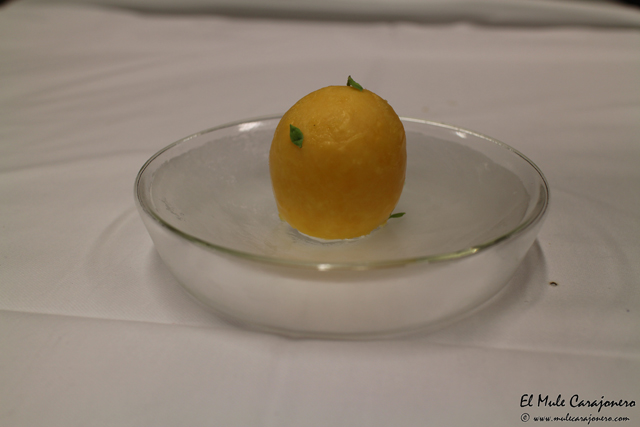 Sorbete de naranja mandarina y albahaca. Cena de gala las Cocinas del Titanic en Las Carolinas