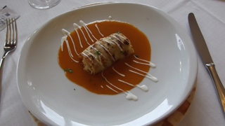 Crep de Mariscos con Salsa de Camarón restaurante Cosmopol Laredo Cantabria