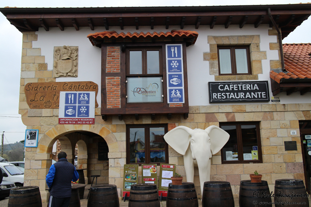 Fachada Restaurante Los Elefantes Cabarceno