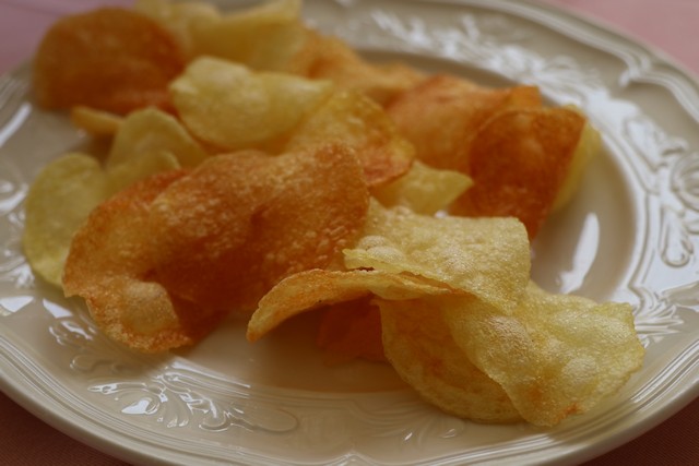 Marisqueria Adolfo Comillas patatas chips caseras