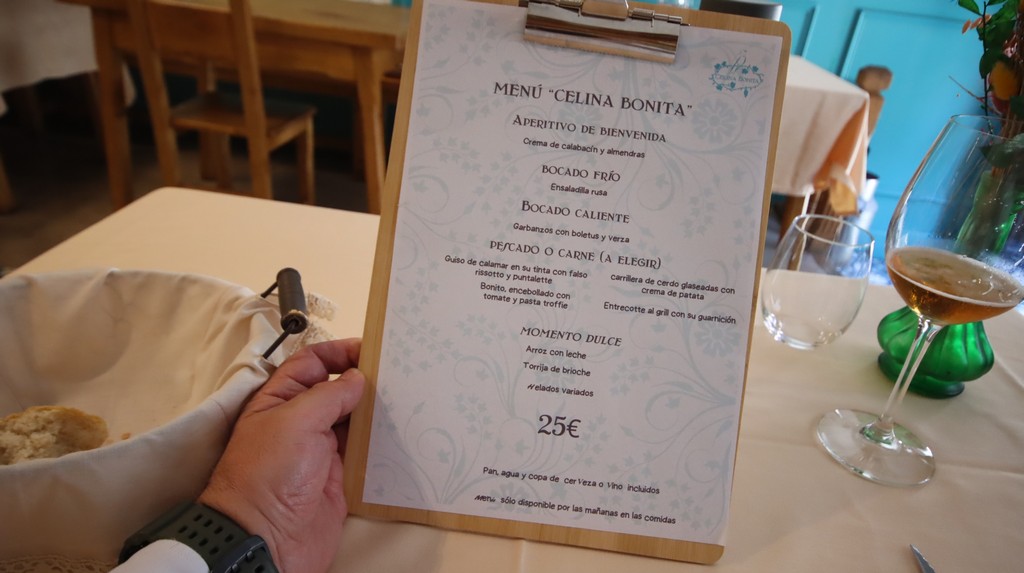 Menu Celina Bonita