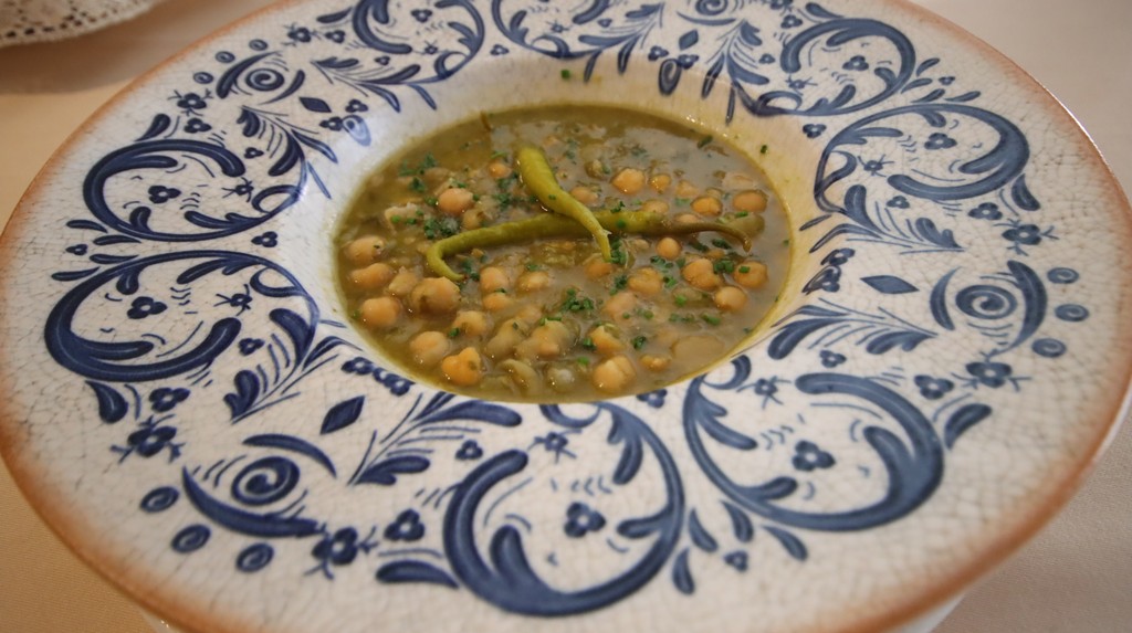 garbanzos con boletus y berza