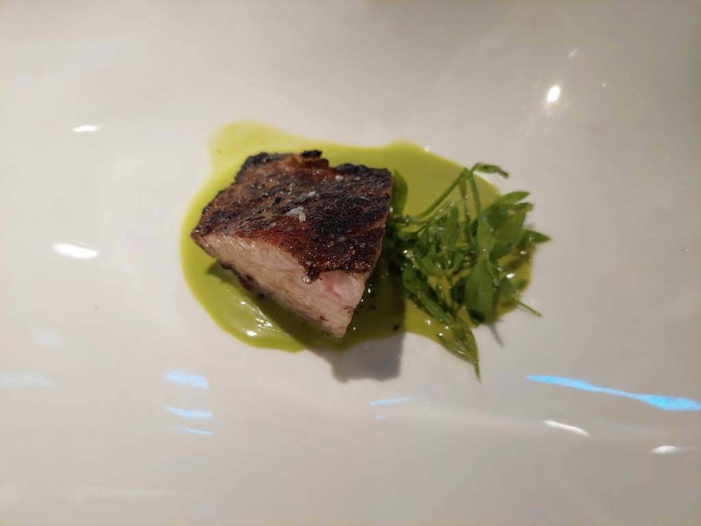 Molleja a la brasa con escabeche de hierbas