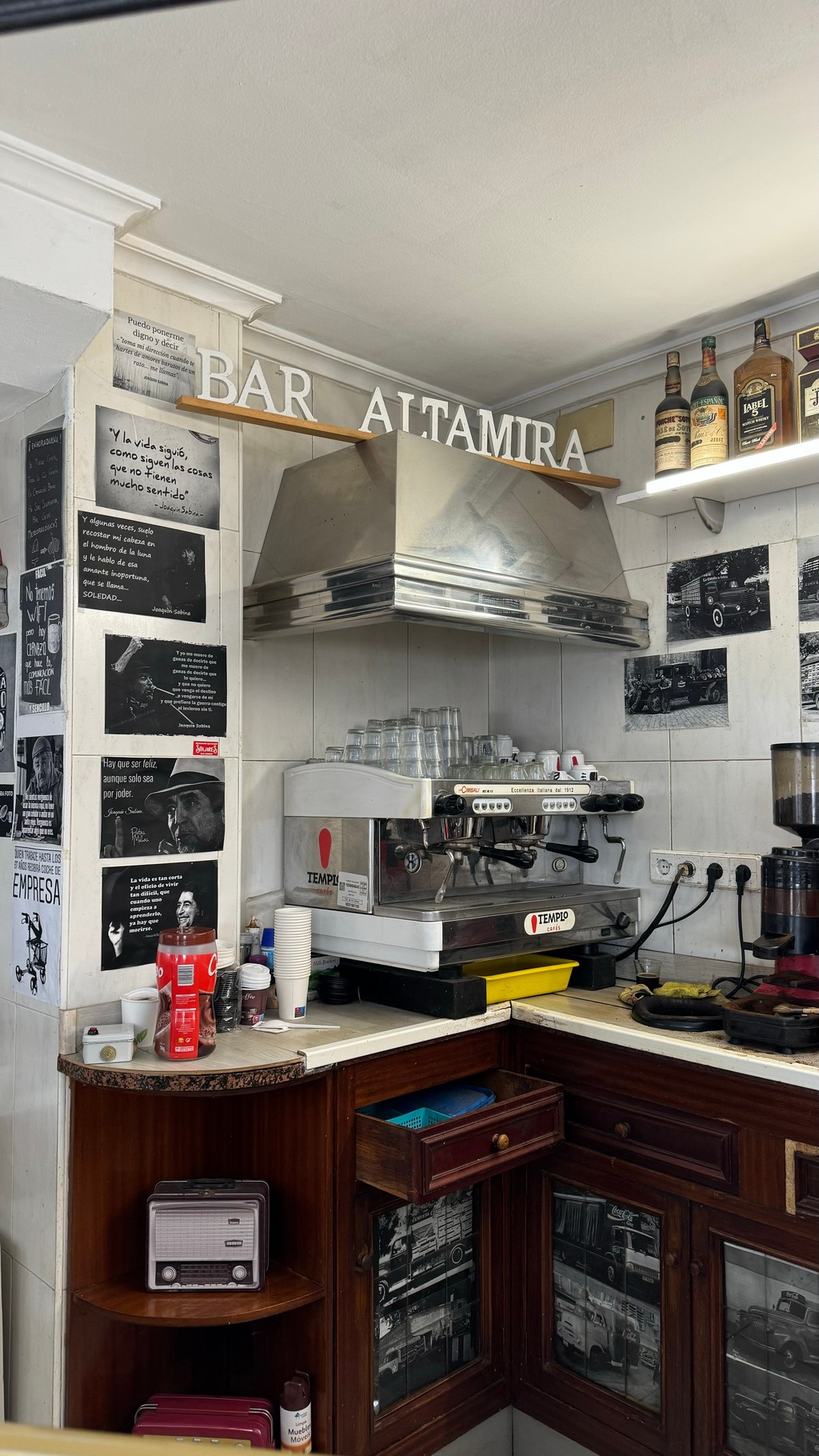 Bar Altamira