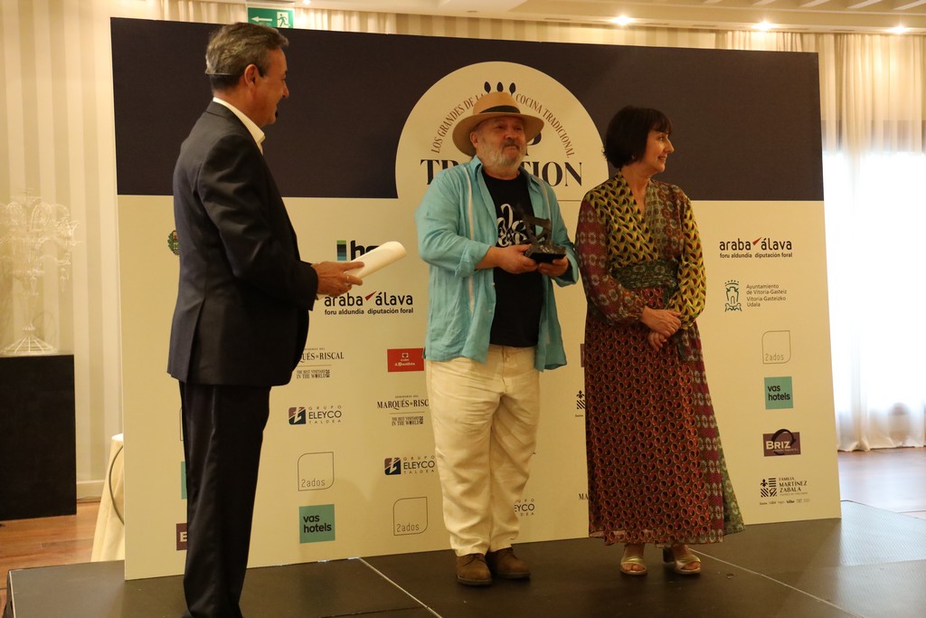 Sacha Premios Top Tradition
