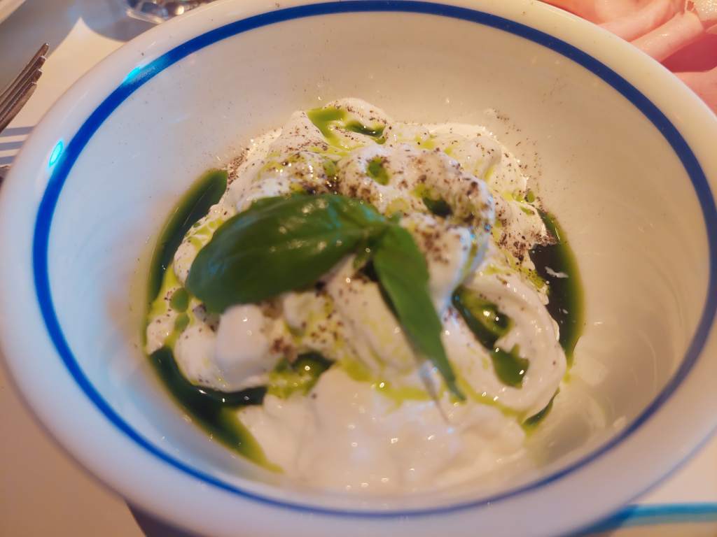 Stracciatella ahumada