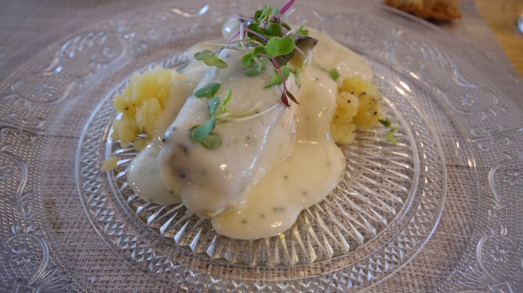 Rodaballo a la brasa con pilpil de ajo y guindilla
