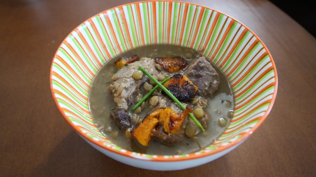 lentejas con carrilleras y calabaza