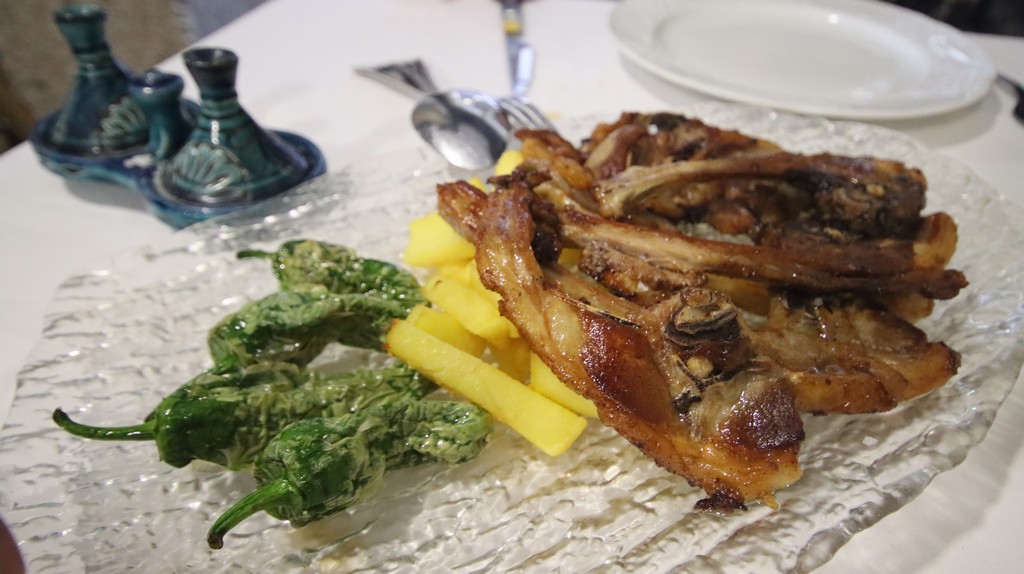 chuletillas de lechazo fritas