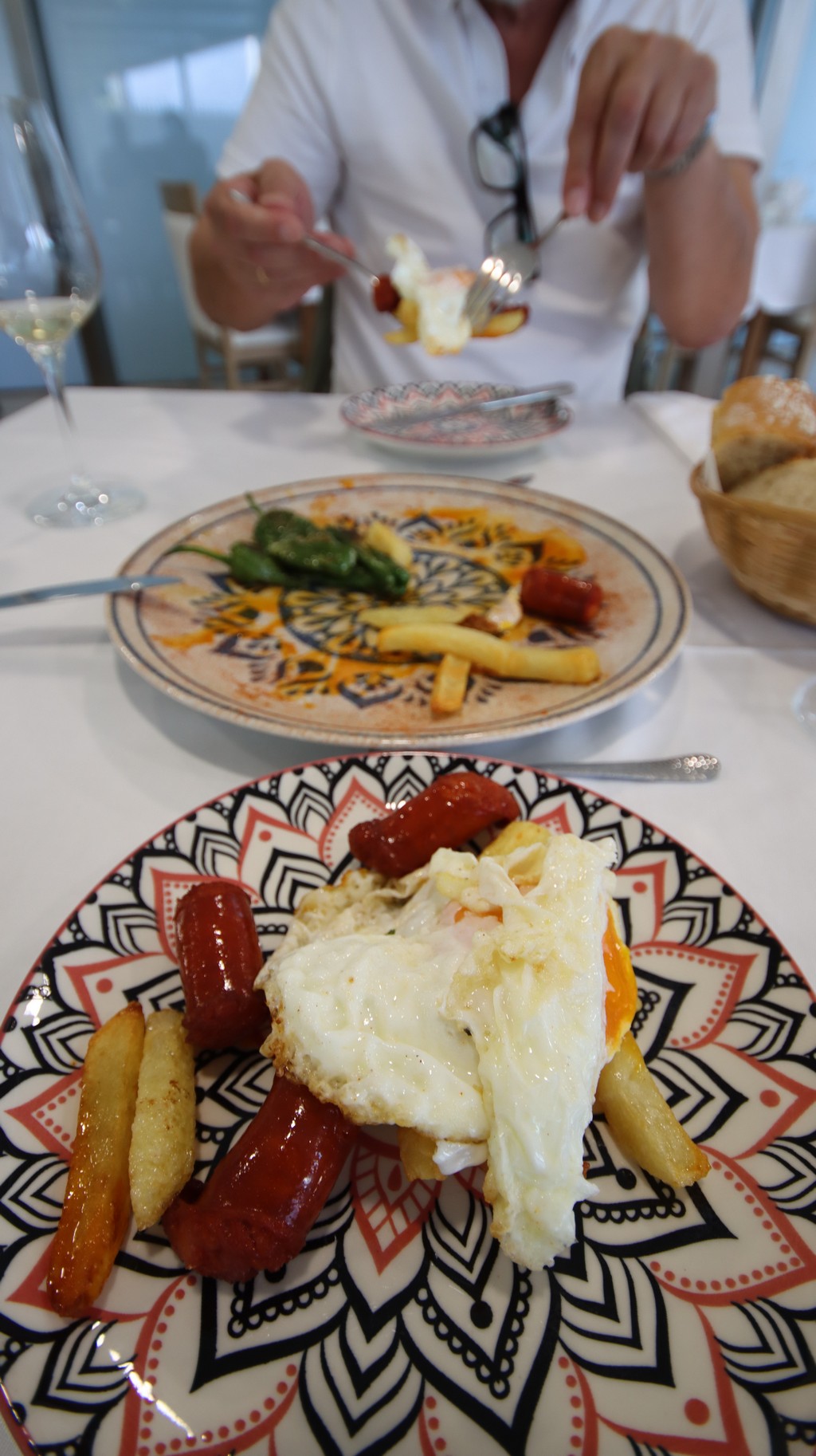 Huevos fritos con chistorra