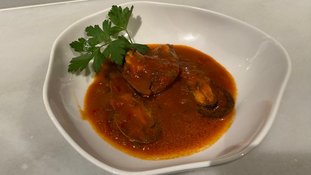 Mejillones con tomate 