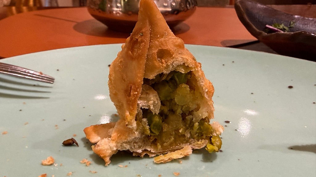 Valencia Amarinder Samosas